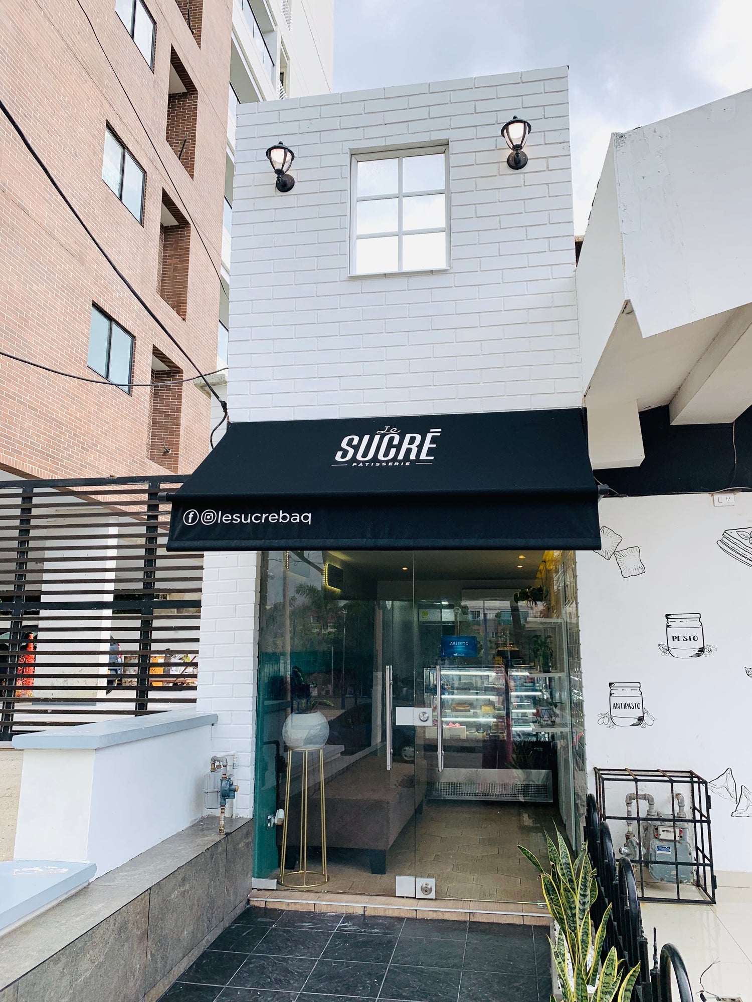 Le Sucré Pâtisserie, Un Pequeño Pedazo de Cielo