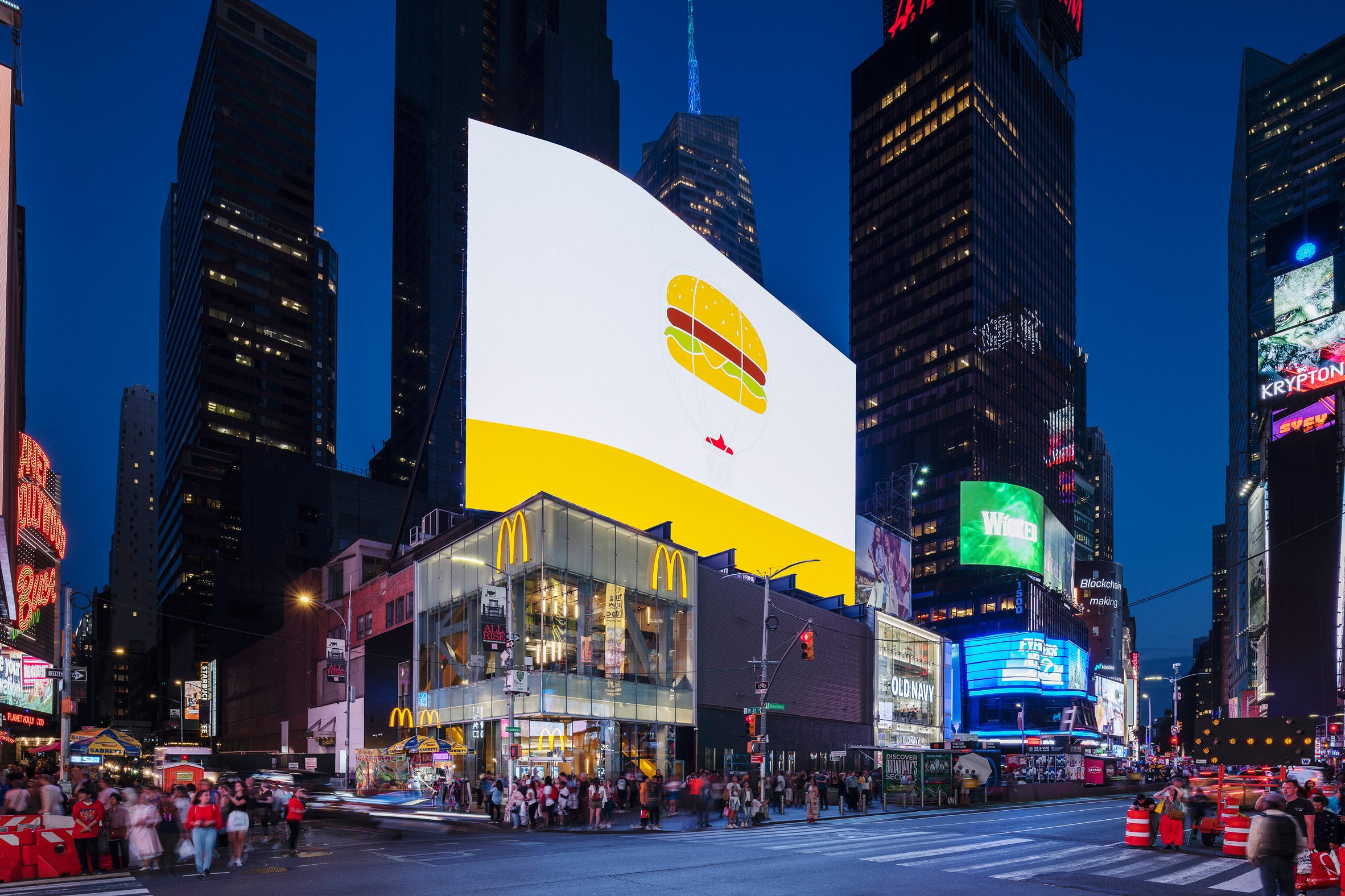 LANDINI ASSOCIATES CREA "EL MEJOR MC DONALD'S EN TIMES SQUARE
