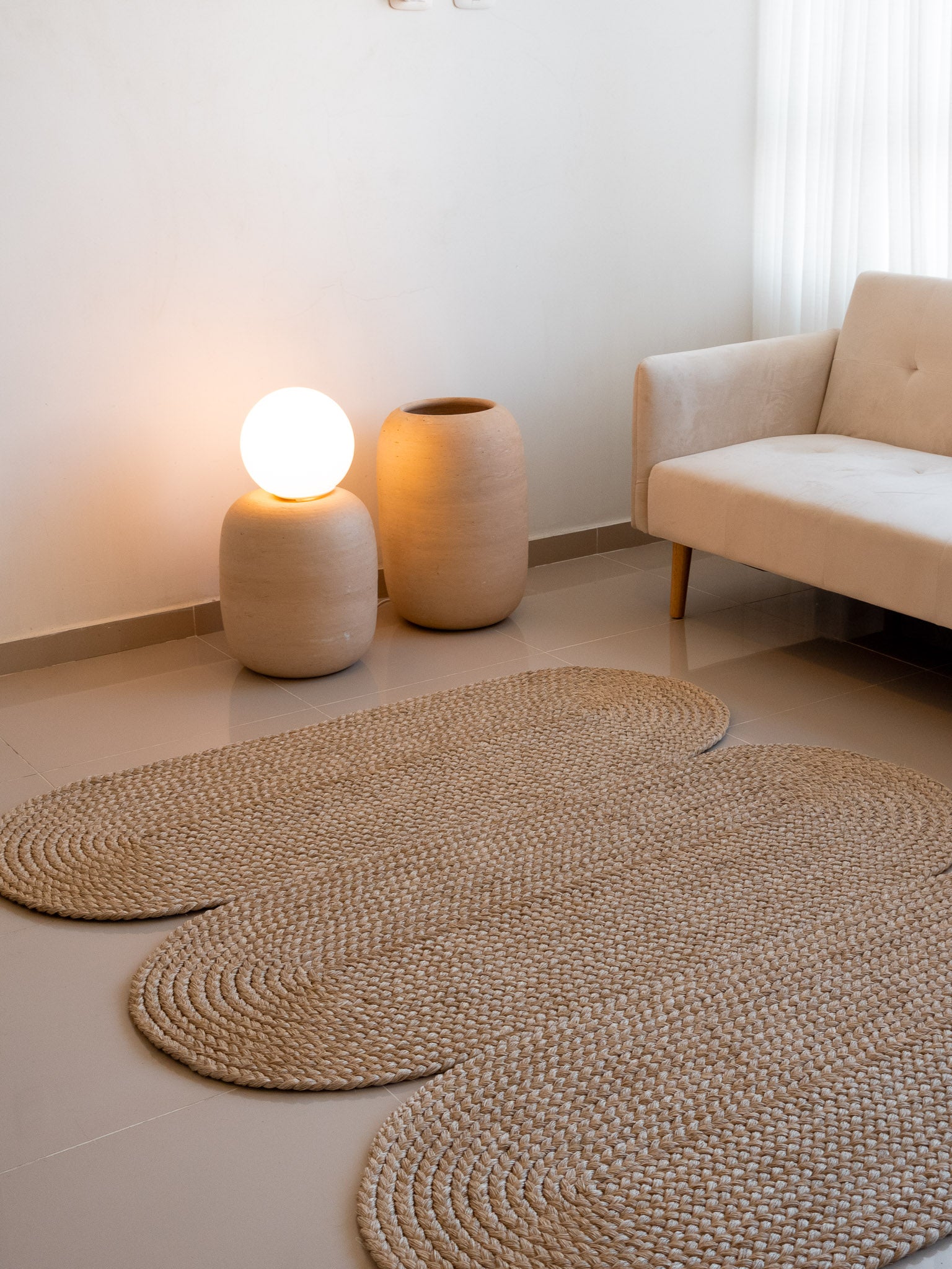 Handwoven Sand Curvy Rug