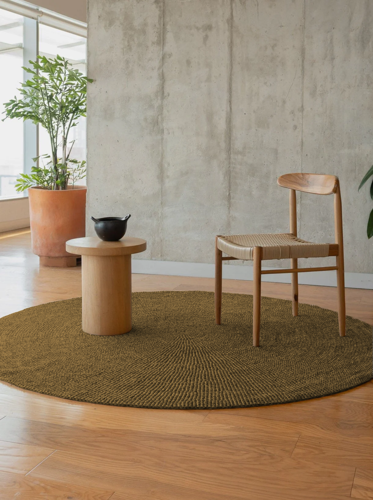 Handwoven Olive green Round Rug
